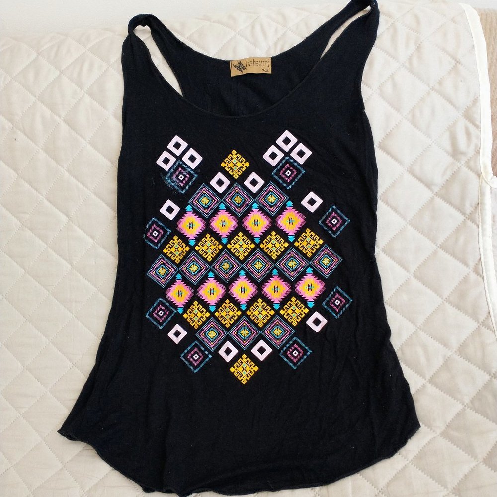 Geometric Print Sleeveless Top